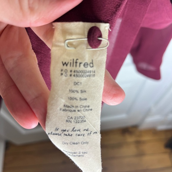 Aritzia Wilfred blouse - Picture 4 of 4